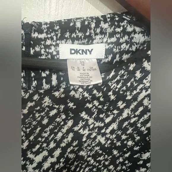 DKNY Black and White Patterned Mini Dress - Picture 5 of 7